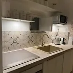 Borgo Fantese أوستوني