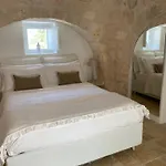 Borgo Fantese بيت للعطل